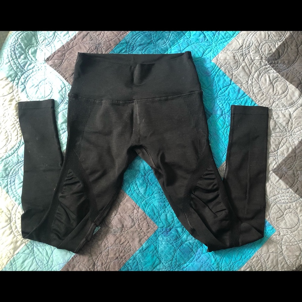 Alphalete Aero Leggings